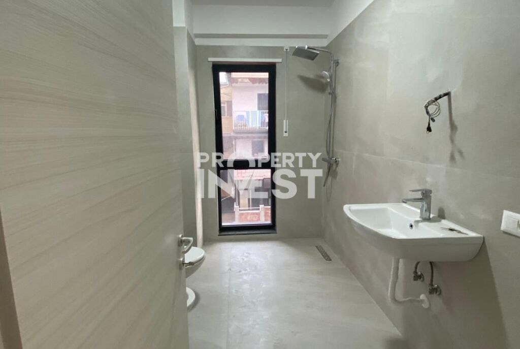 Office space for rent at Myslym Shyri