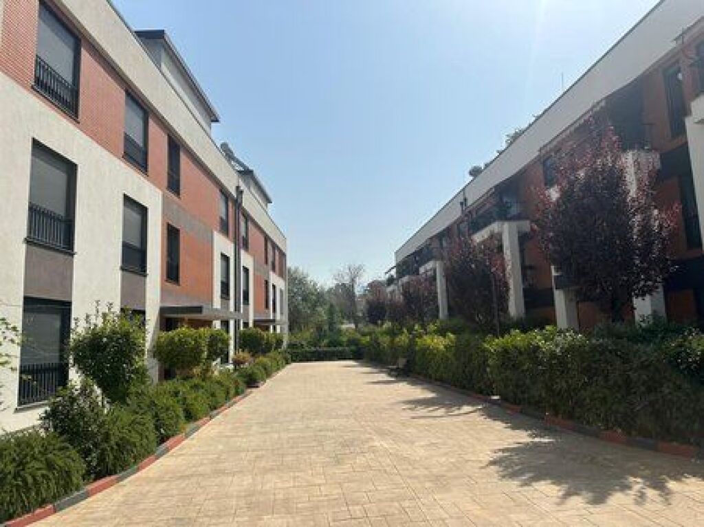 SHITET APARTAMENT 2+1,LIQENI I THATE