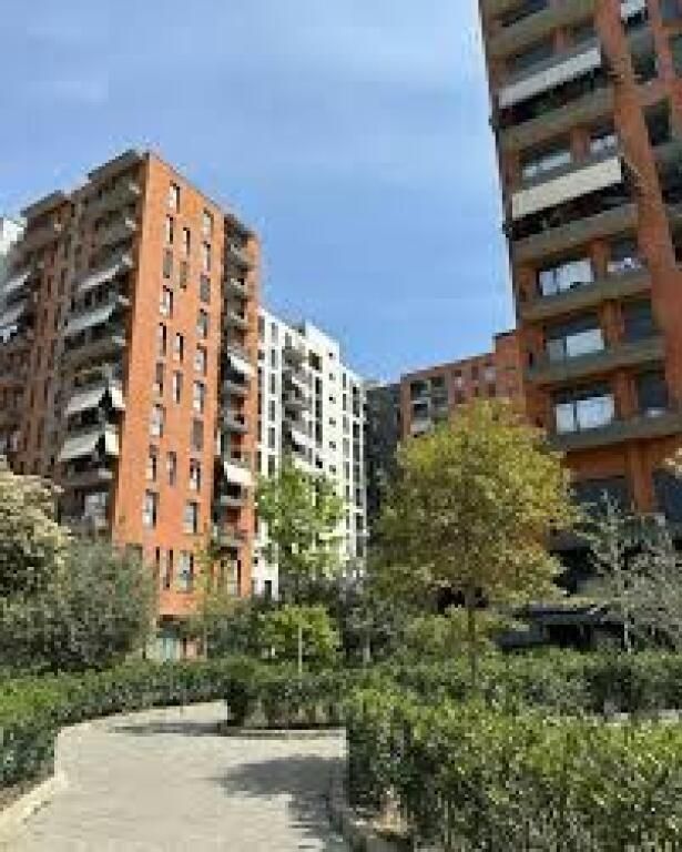 Apartament 2+1+2 për shitje tek ASL 1