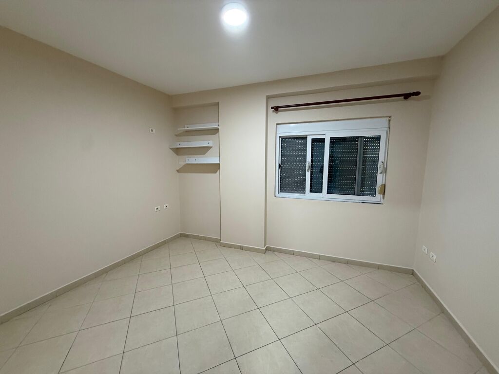 Appartamento in affitto 2+1 a 4 Deshmoret