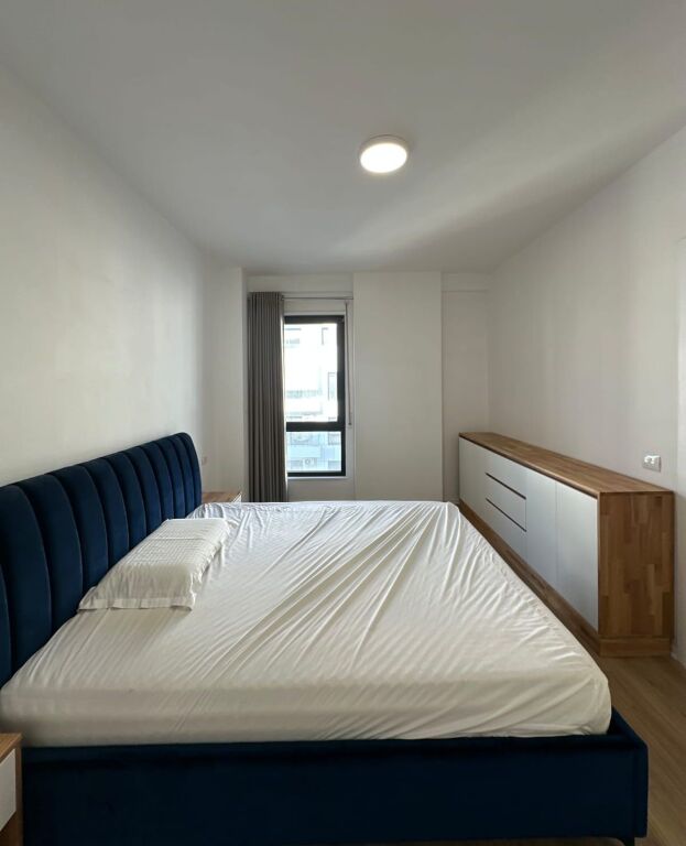 Shitet Apartament 3+1 me Verandë tek Rezidenca Erli
