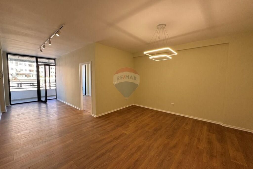 APARTAMENT 2+1 NE ASTIR!