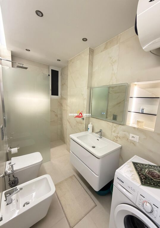 Apartment 1+1 for Rent on 5 May Street near Concord, Tirana (ID 42111538)