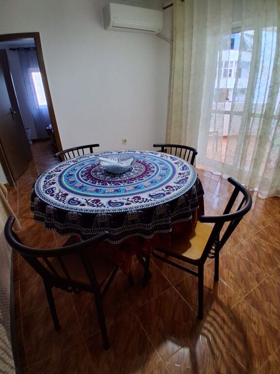 Jepet me qera Apartamenti 2+1+2 ballkone , Don Bosko Kullat e Arabit ( kulla 6) 480 mije leke