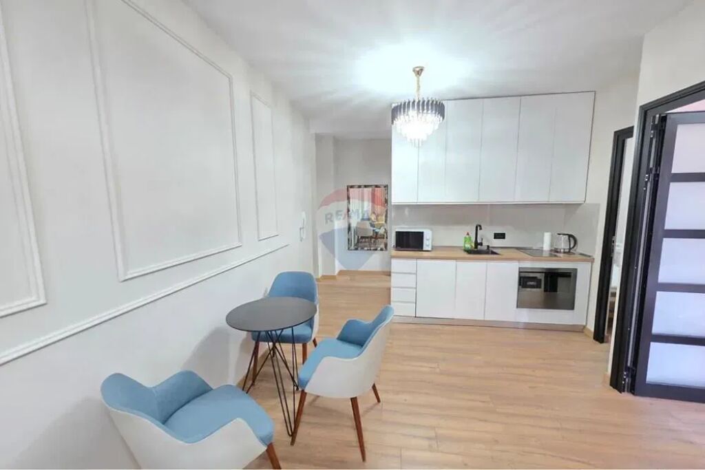 *APARTAMENT I INVESTUAR 2+1 PER QIRA RR.MYSLYM SHYRI*
