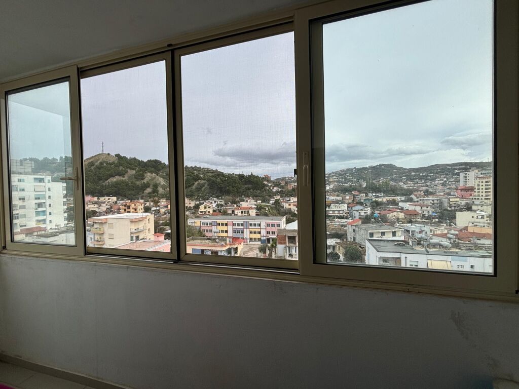 🏡 OPPORTUNITY FOR SALE IN Rruga e Re – Vlorë!