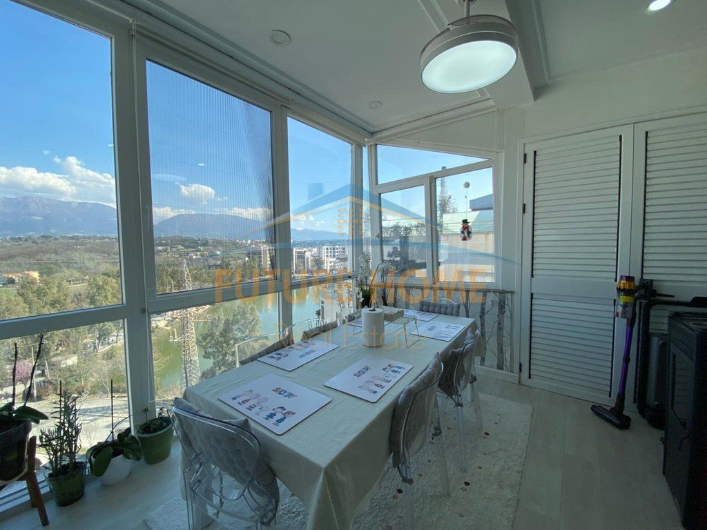 Vendesi in vendita appartamento 3+1+3 Lago Secco