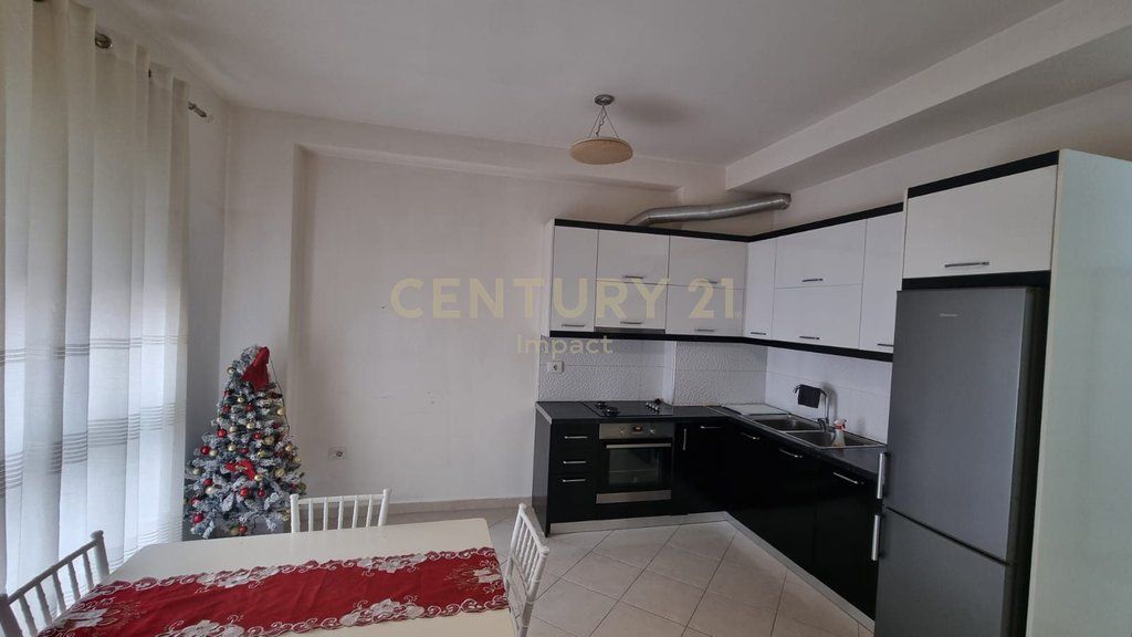 Apartment 1+1 for rent in the 21 Dhjetori area, on Muhamet Gjollesha Street, Tirana.