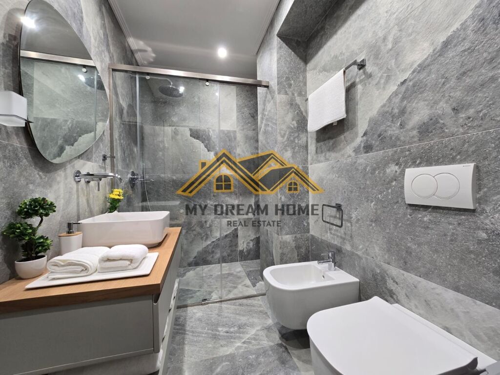 SHITET APARTAMENT 1+1 PLAZH TEK HOTEL ADRIATIK!