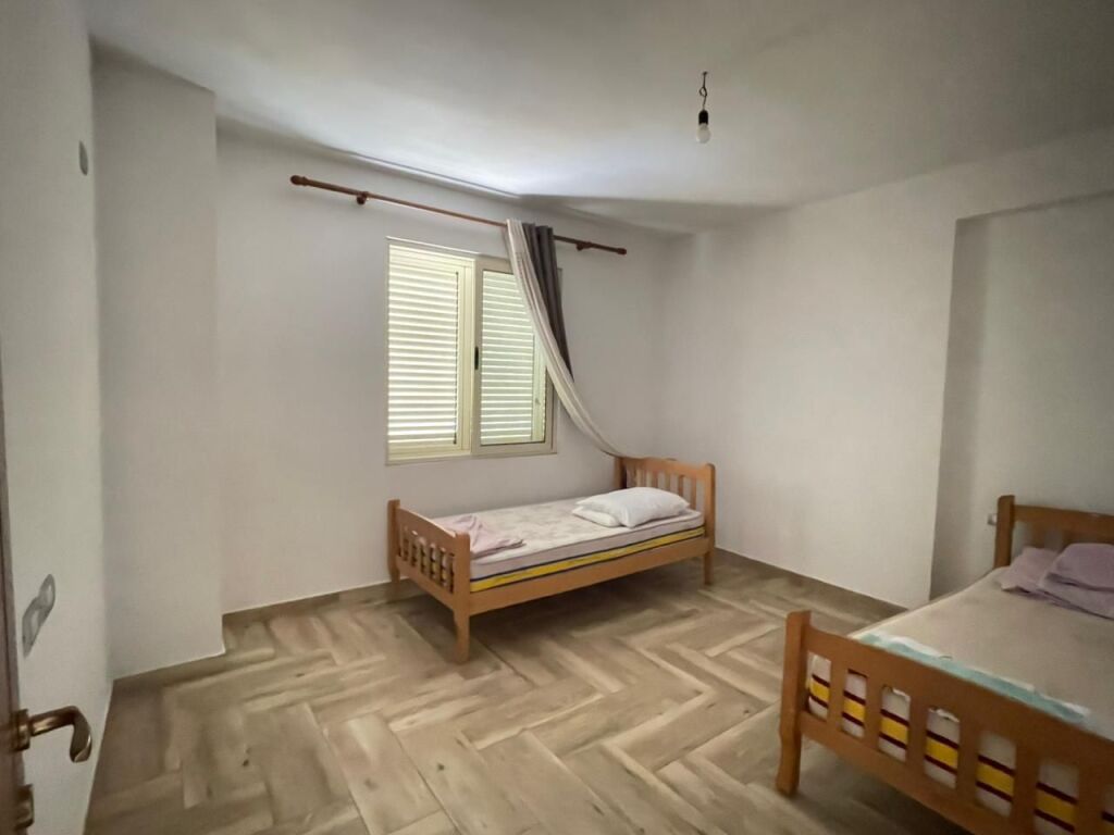 Apartment 2+1+2 for rent near the Hospital, Durres.