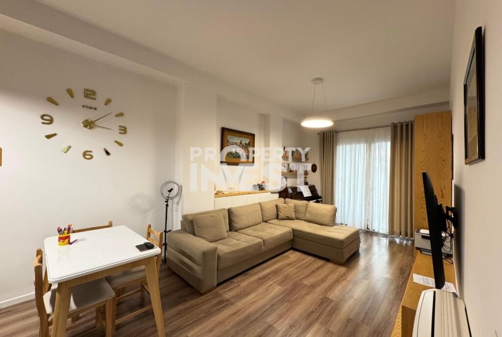 Appartamento 2+1+2 in vendita con 2 Balconi e Posto Auto, Nuovo Mercato, Piazza Avni Rustemi, Hoxha Tasim