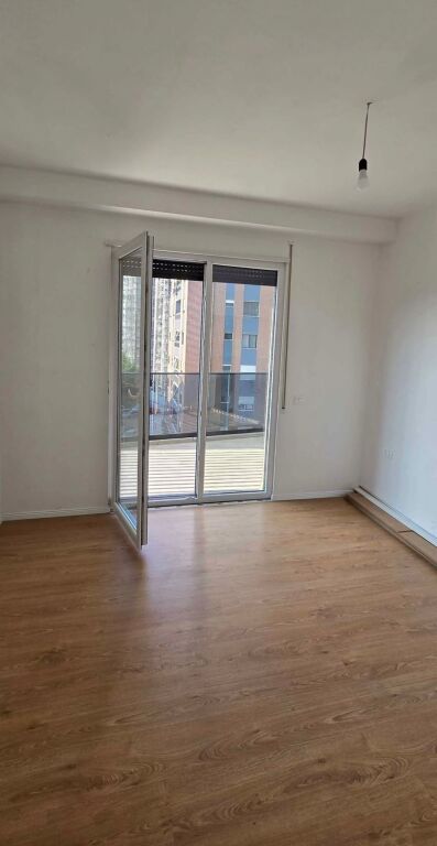 📌Office for Rent 2+1+2 + Parking – Don Bosko (Egnatia Street)