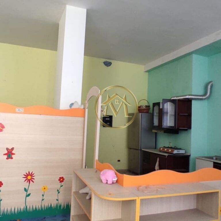 Shitje | Ambjent Biznesi | Fresku | 150.000 €