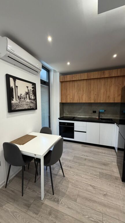 Jepet apartament 1+1 White Hill Durres
