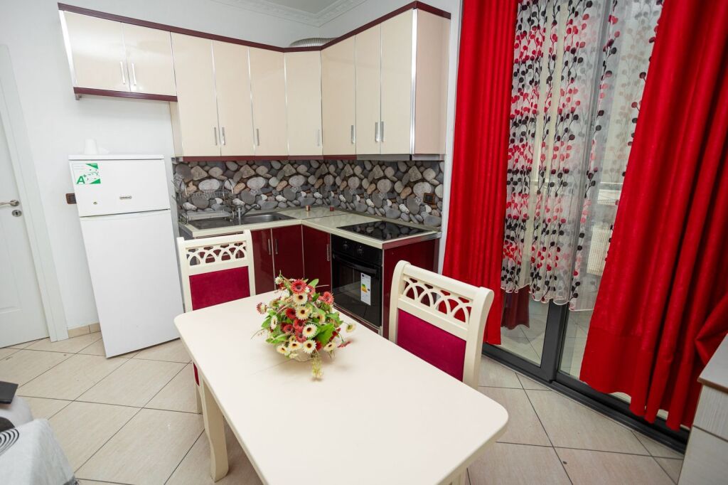 Long-term Studio for Rent - Margott, Vlorë