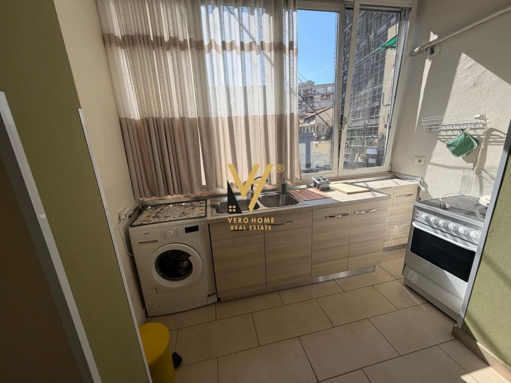 APPARTAMENTO 1+1+BLK IN AFFITTO IN DOLLARI, CENTRO 60.000 LEKE