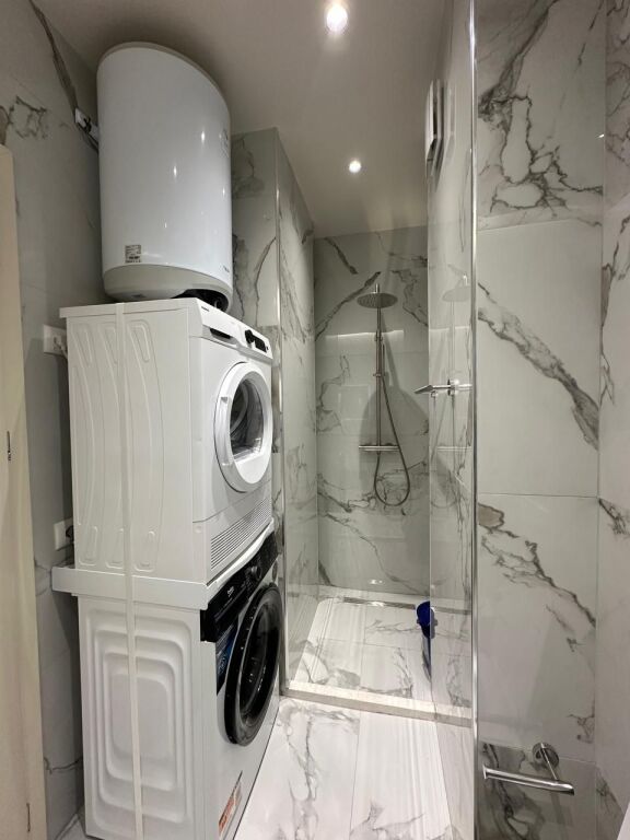 Apartament Luksoz 2+1+2 për shitje ,  Zogu i Zi Tirane 308,000 €