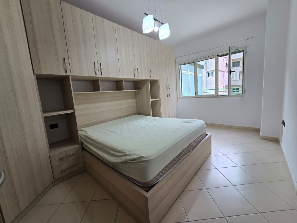 Jepet apartament 2+1 Vollga Durres