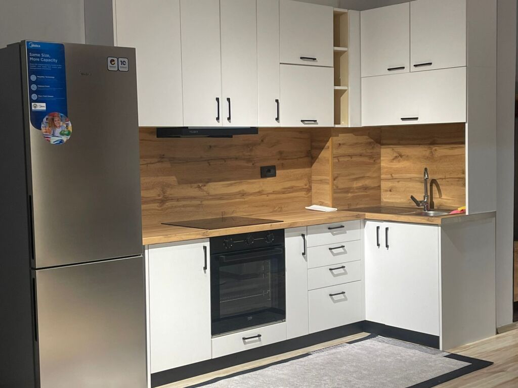 Apartament me qira 2+1 te Kodra e Diellit!