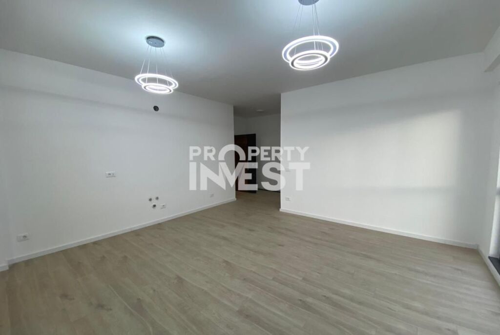 Office space for rent at Myslym Shyri