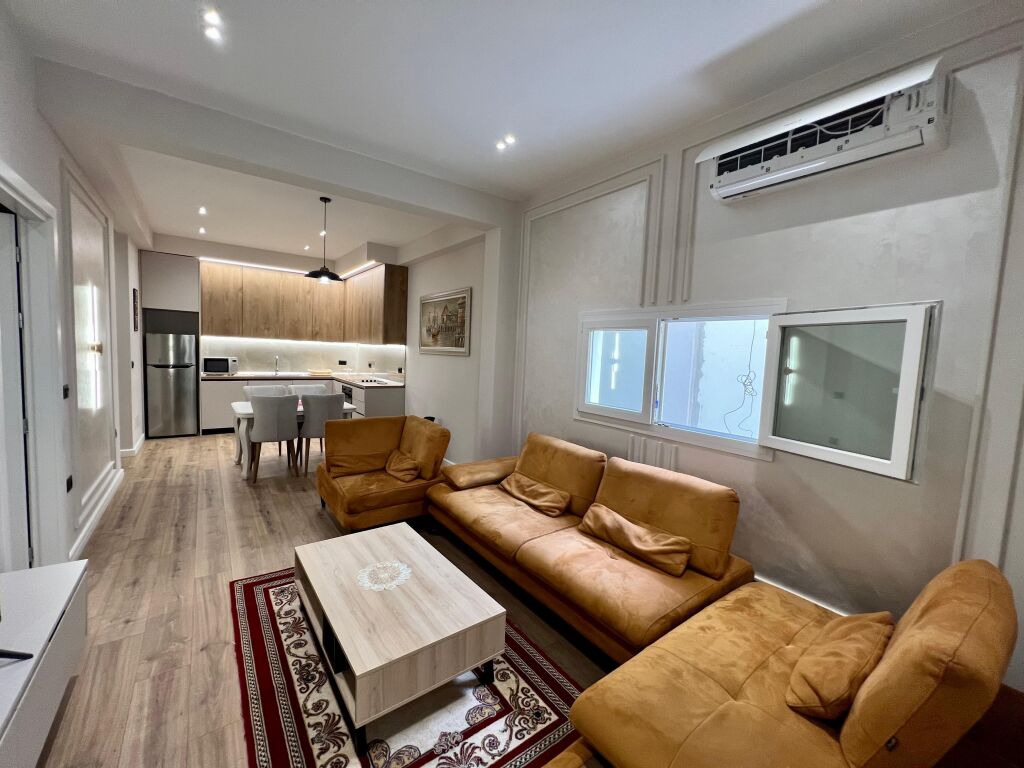 📣 SUPER RENT Apartment 1+1 📍 Near the "Durresit" Road ✨💶 Price 600 Euro (Non-Negotiable)