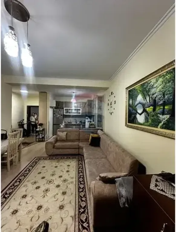 APARTAMENT 1+1 PER SHITJE NE YZBERISHT