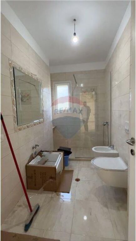 🔥 OKAZION NË SHITJE PRANË Lungomare! 🌊🏡