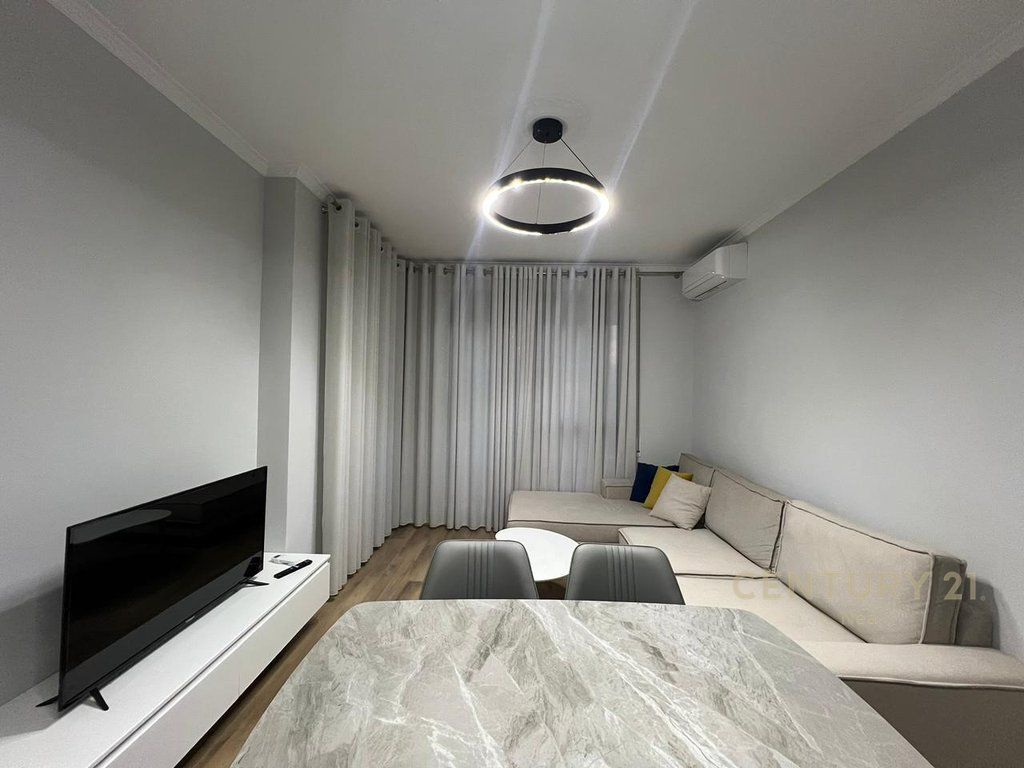 APARTMENT 2+1 FOR RENT AT ERLI COMPLEX IN PORCELAIN, WITH PARKING SPOT