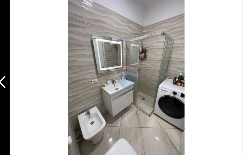 Apartament per shitje 2+1 tek Farmacia 10