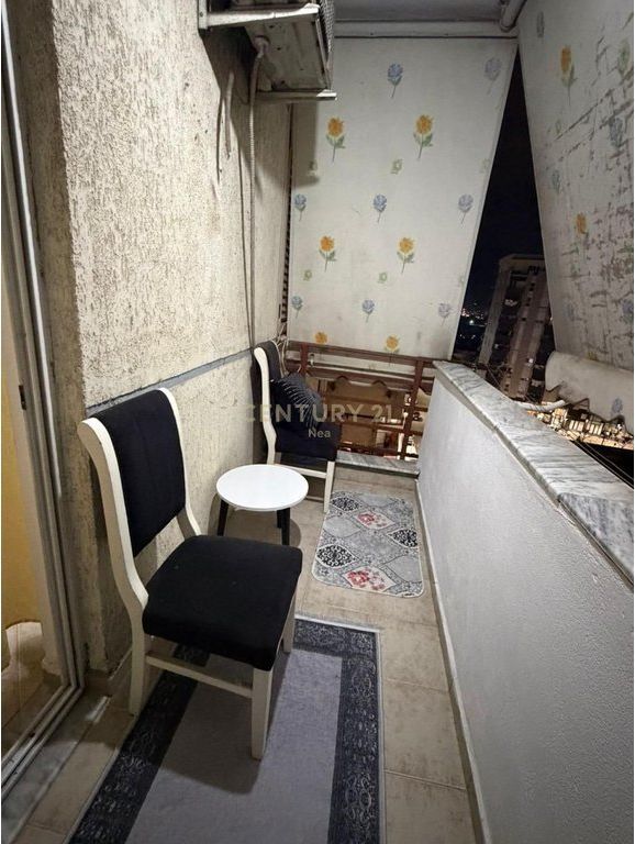 Apartament 1+1 me qira ne Yzberisht! 450 € /Muaj Sip. Totale  75m2