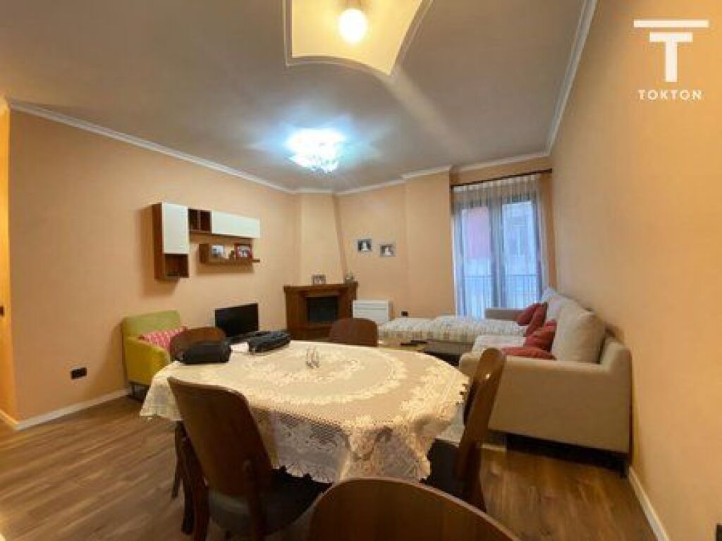 AFFITTO, APPARTAMENTO 3+1+2, CENTRO, TIRANA