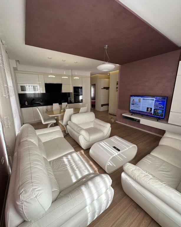 Apartament 3+1,Liqeni i Thate!