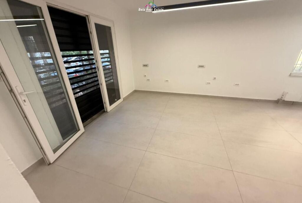 Shop for Rent on Dritan Hoxha Street (ID BD21826) Tirana