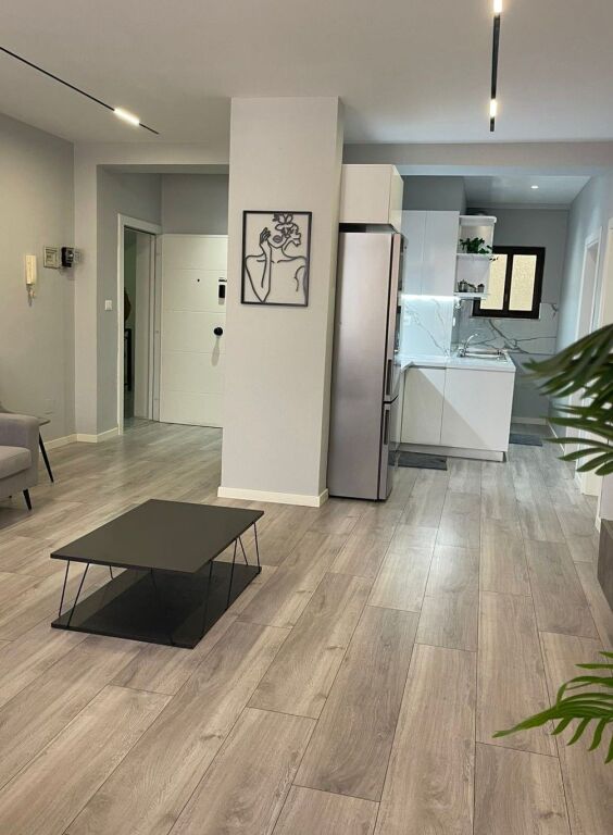 Apartment 2+1 for sale – 21 Dhjetori, near Hotel Mondial