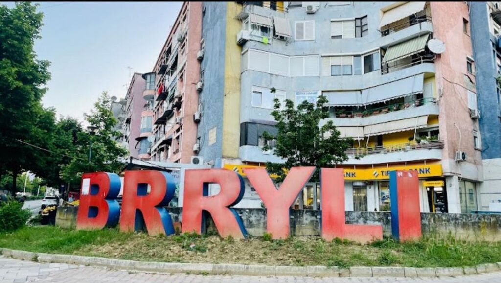 Apartment for sale at Brylli