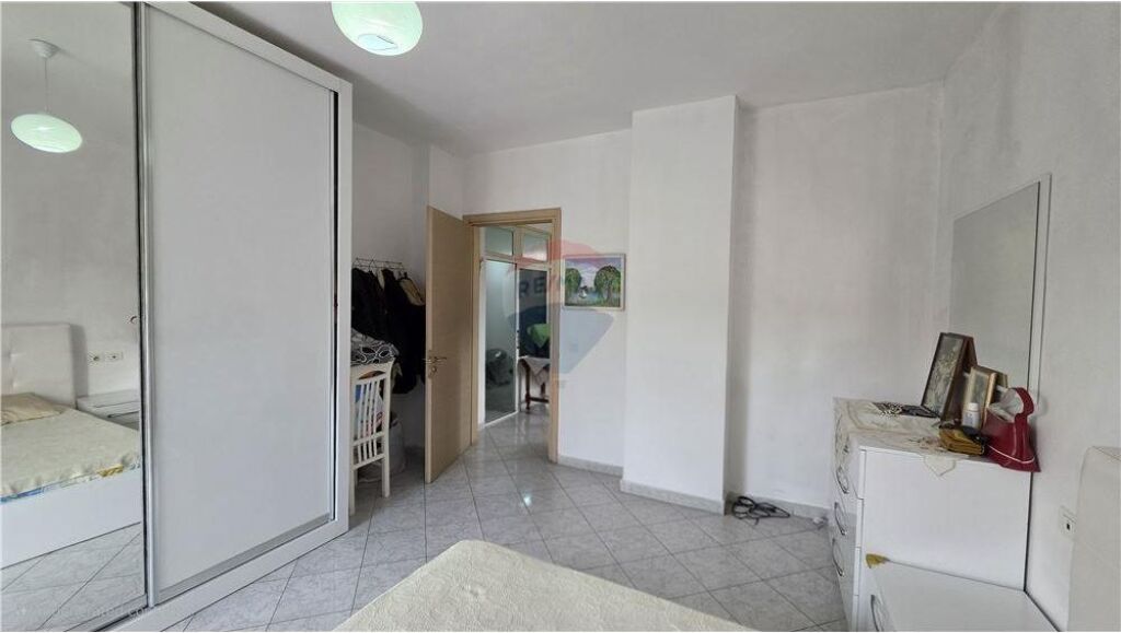 Apartment 1+1 for sale near Ambulances, Vlore