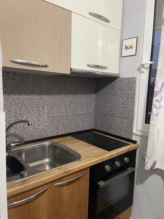 Appartamento 2+1 in affitto in Via Kosovarve