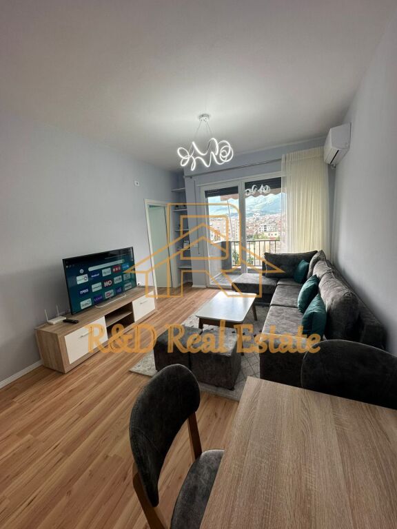 🏡 Jepet me qera apartament 2+1 + Ballkon – Rruga 5 Maji