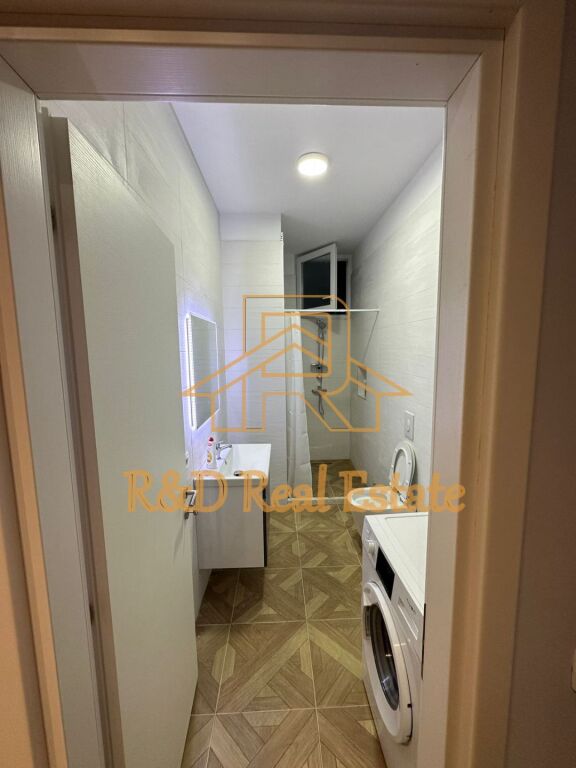 🏡 Jepet me qera apartament 2+1 + Ballkon – Rruga 5 Maji