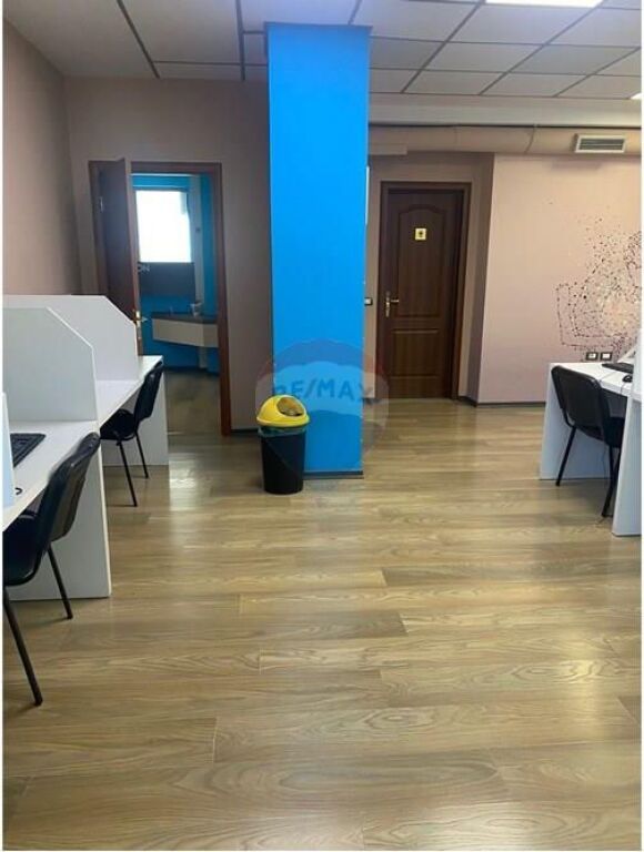 Office - For Rent - Selvia, Tirana
