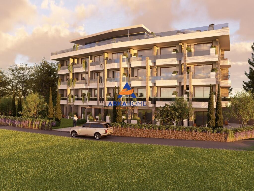 VENDESI HOTEL " POTAM,HIMARË " 6.200.000 EURO