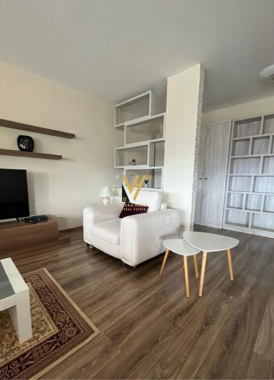 JEPET APARTAMENT 2+1+2+2BLK ME QERA TE REZ.LONG HILL, TEG 1.500 EURO