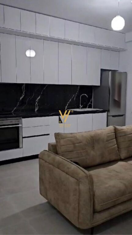 JEPET APARTAMENT 2+1+2+BLK ME QERA NE SELITE 60.000 LEKE