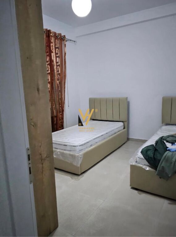 JEPET APARTAMENT 2+1+2+BLK ME QERA NE SELITE 60.000 LEKE