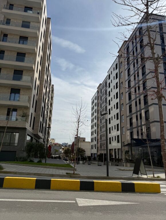 Zyre Jepet me qera apartament 1+1 në Residencën Erli