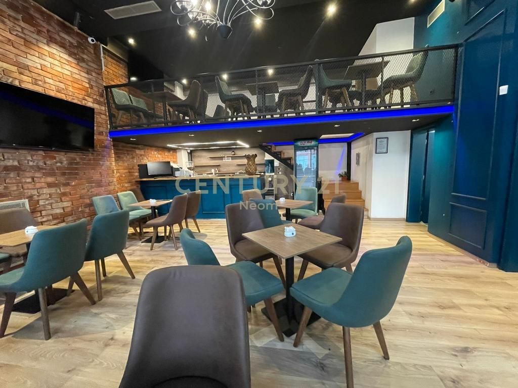 Commercial space for sale – Bar (Duplex) in Xhamllik
