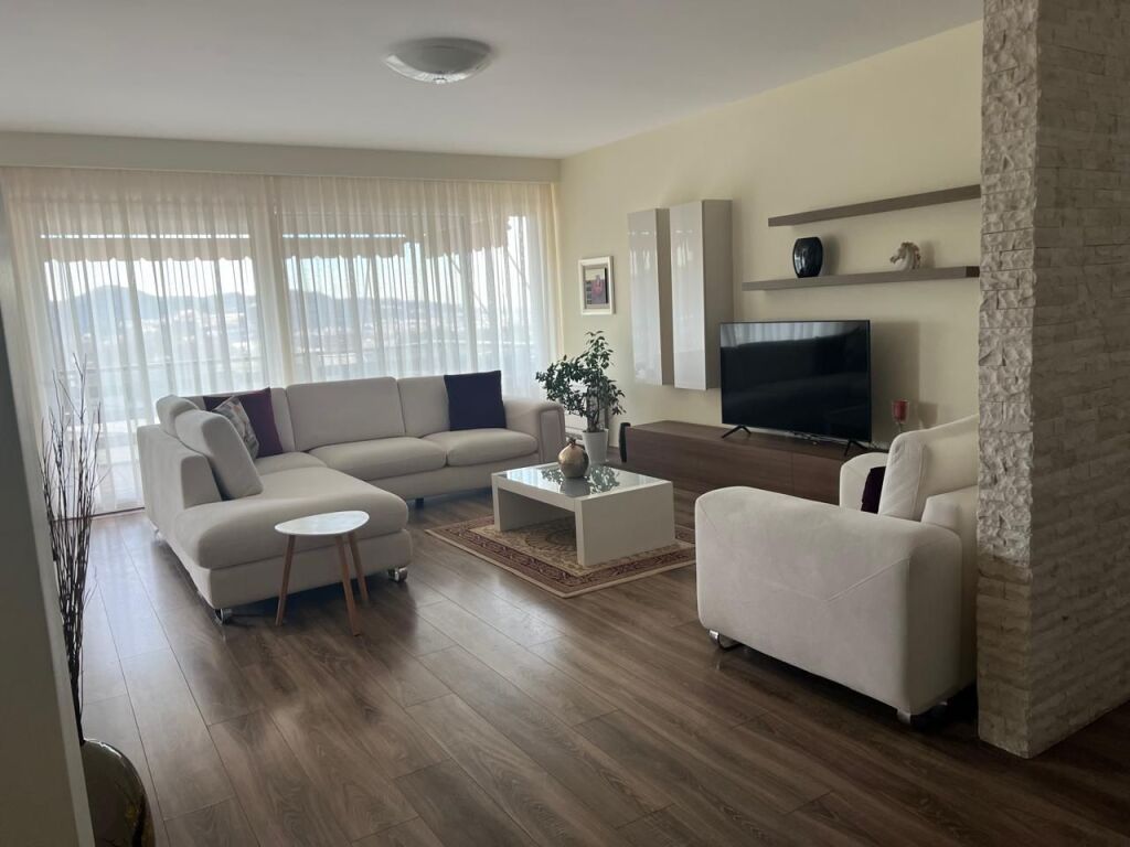 Apartment 2+1 for rent, Long Hill Residence (Behind TEG)