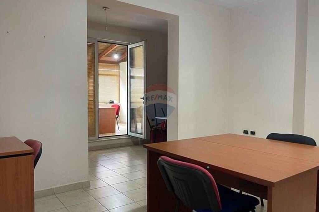 Jepet Zyrë me Qira në Don Bosco ID: 530571006-23