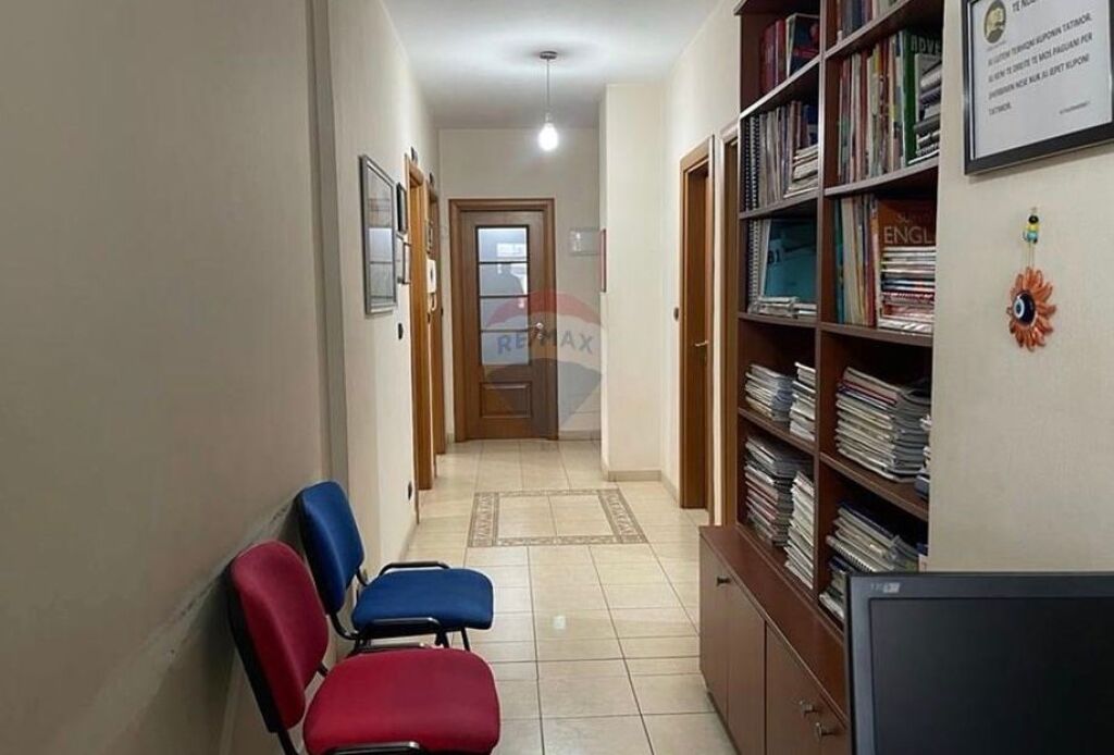 Jepet Zyrë me Qira në Don Bosco ID: 530571006-23