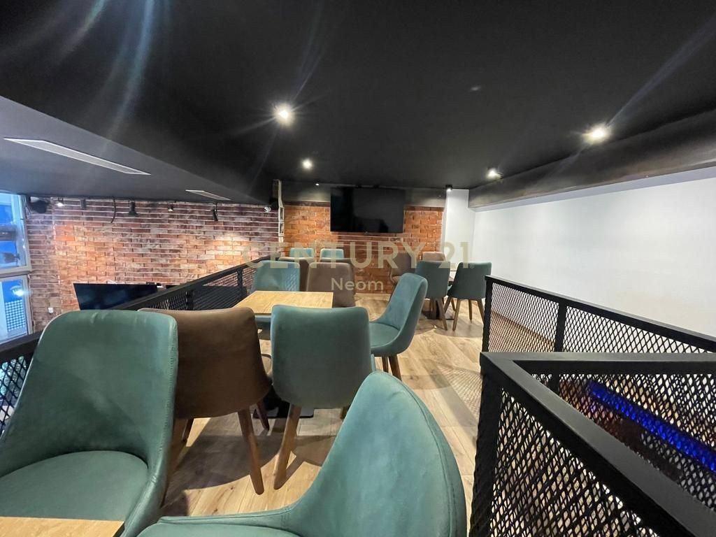 Commercial space for sale – Bar (Duplex) in Xhamllik